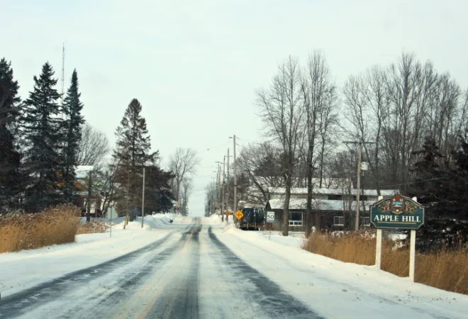 Concrete Delivery and Concrete Pumping services in Apple Hill by Modcon Mobile Concrete | Services de livraison de béton et de pompe à béton à Apple Hill Ontario par Béton Mobile Modcon