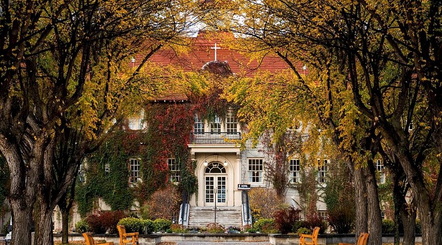 St-Eugene Ontario - Modcon Mobile Concrete Concrete Delivery and Concrete Pumping services in St Eugene Ontario by Modcon Mobile Concrete | Services de livraison de béton et de pompe à béton à St Eugene Ontario par Béton Mobile Modcon